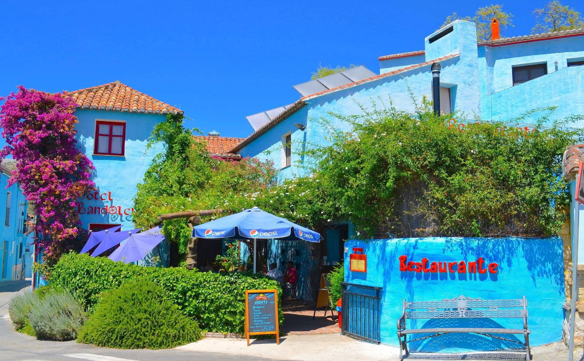 Hotel Restaurante Bandolero Juzcar Exterior photo